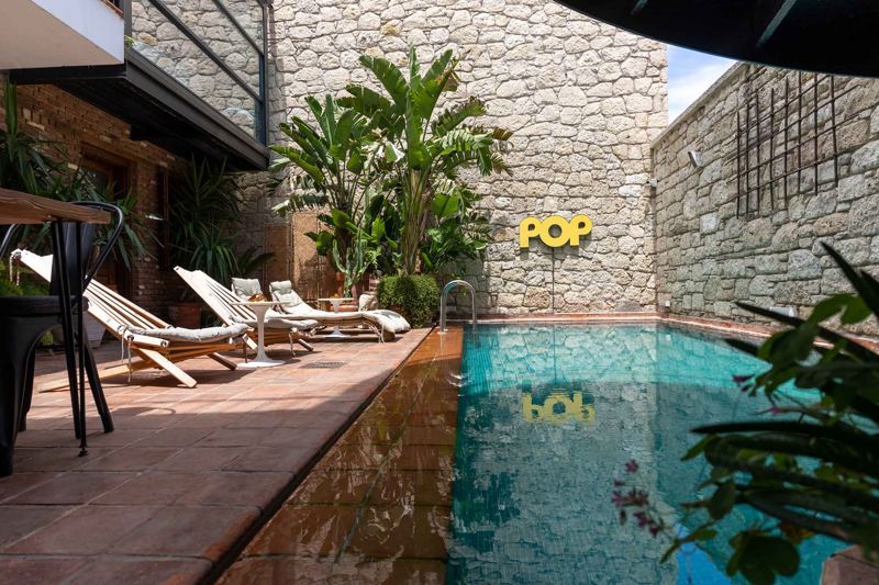 Courtyard & pool